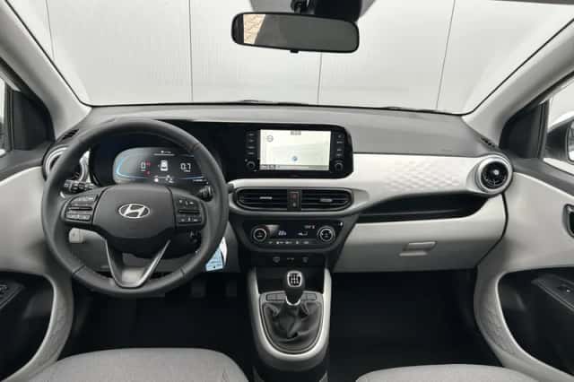 Hyundai i10 (2026) thumbnail 2