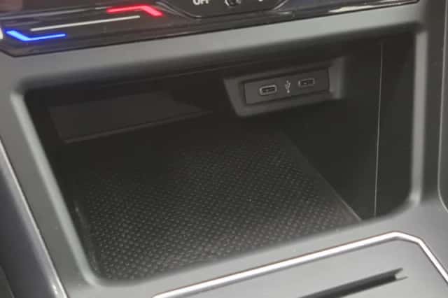Volkswagen Polo (2022) thumbnail 36