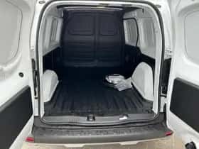 Nissan Townstar (2026) thumbnail 17