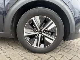 Kia Niro (2022) thumbnail 18