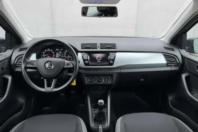 Škoda Fabia (2020) thumbnail 2