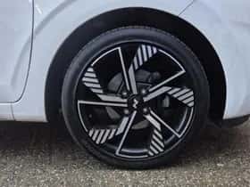 Hyundai i10 (2023) thumbnail 40