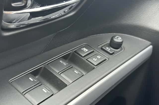 Suzuki SX4 S-Cross (2016) thumbnail 14