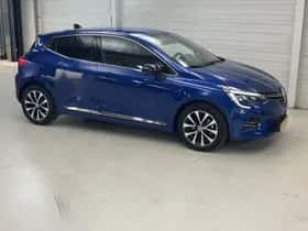 Renault Clio (2022) thumbnail 25