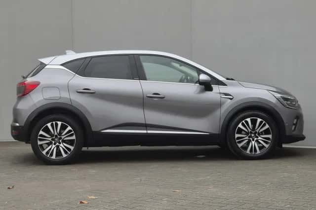 Renault Captur (2020) thumbnail 17