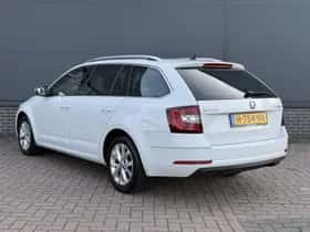 Škoda Octavia (2019) thumbnail 20