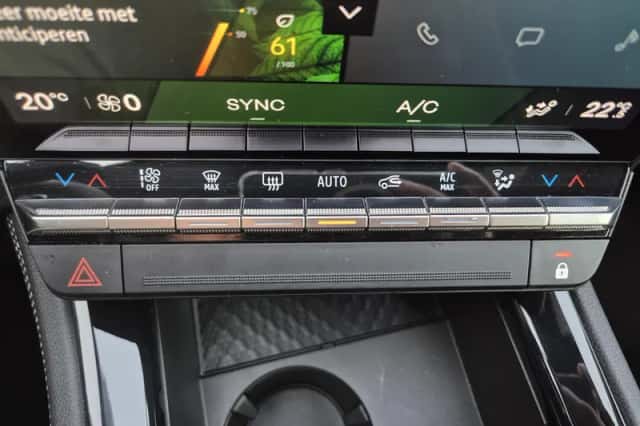 Renault Austral (2025) thumbnail 4