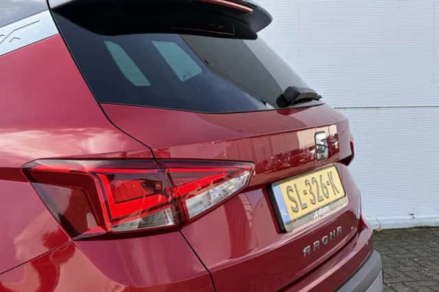 SEAT Arona (2018) thumbnail 36