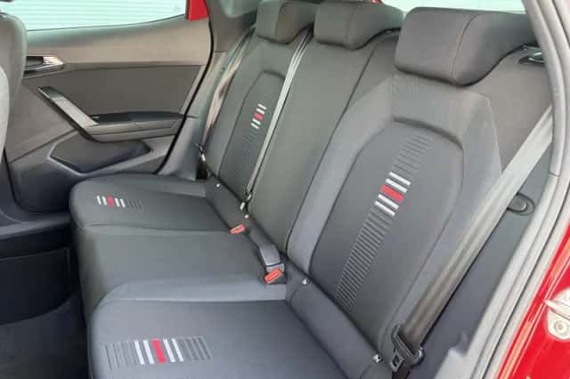 SEAT Arona (2018) thumbnail 7