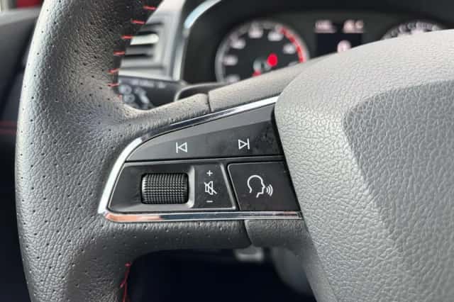 SEAT Arona (2018) thumbnail 10