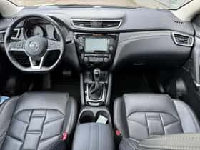 Nissan Qashqai (2021) thumbnail 5