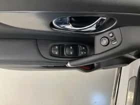 Nissan Qashqai (2021) thumbnail 20