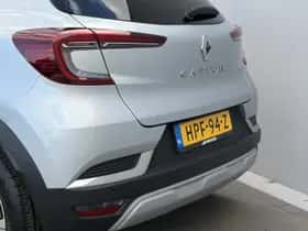 Renault Captur (2023) thumbnail 41