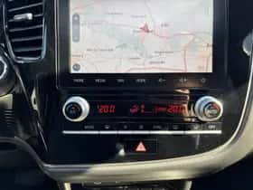 Mitsubishi Outlander (2019) thumbnail 14
