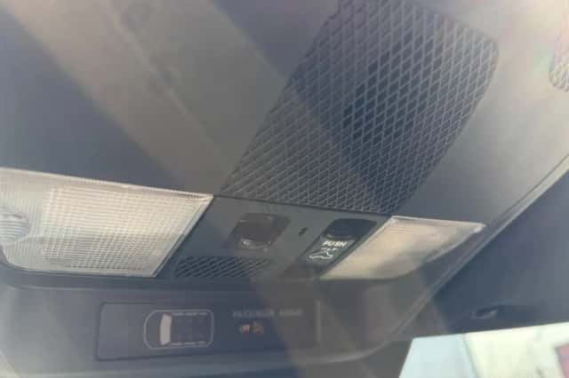 Mitsubishi Outlander (2019) thumbnail 37