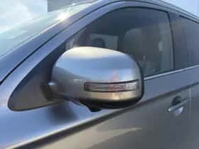 Mitsubishi Outlander (2019) thumbnail 58