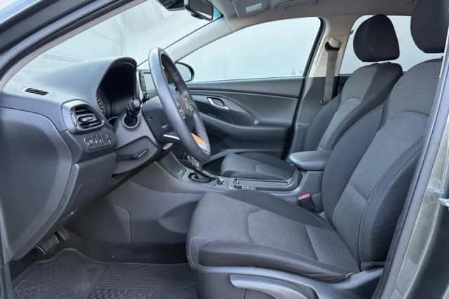 Hyundai i30 (2022) thumbnail 7