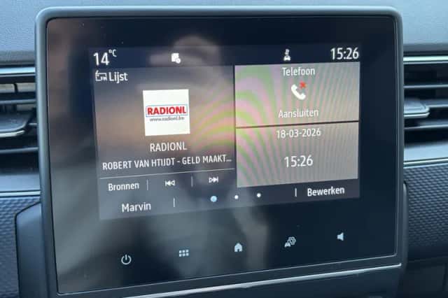 Renault Arkana (2022) thumbnail 35