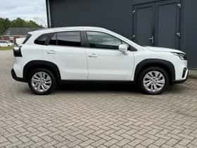 Suzuki S-Cross (2025) thumbnail 17