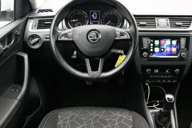 Škoda Rapid (2019) thumbnail 2