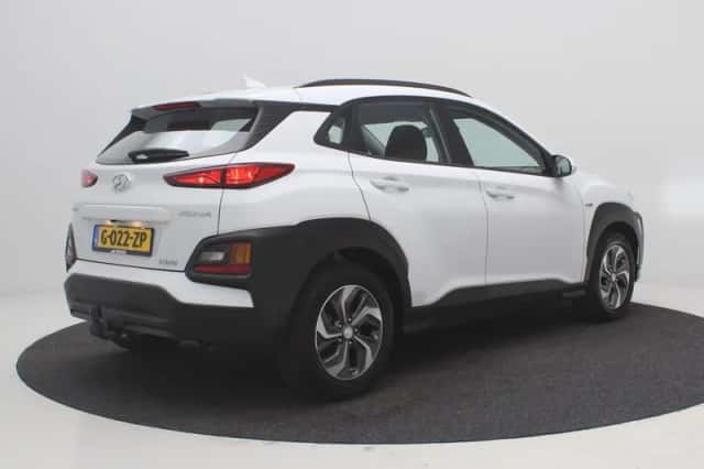 Hyundai Kona (2020) thumbnail 3