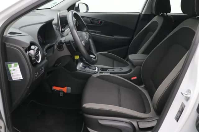 Hyundai Kona (2020) thumbnail 5