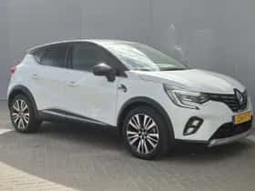 Renault Captur (2022) thumbnail 19