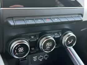 Renault Clio (2023) thumbnail 17