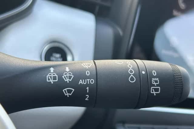 Renault Clio (2023) thumbnail 24