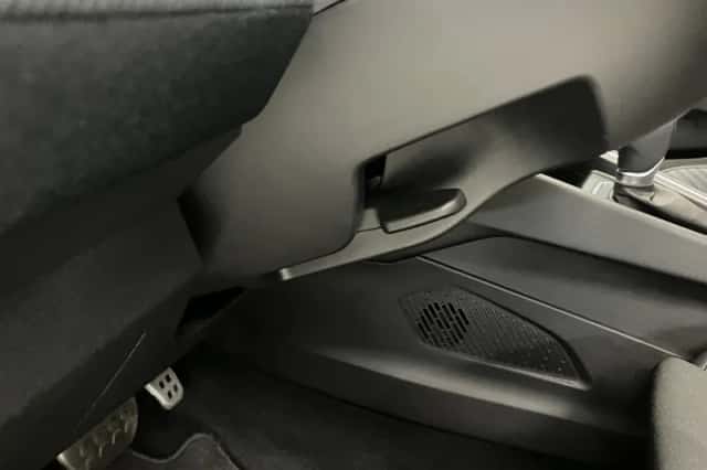 Renault Clio (2024) thumbnail 25