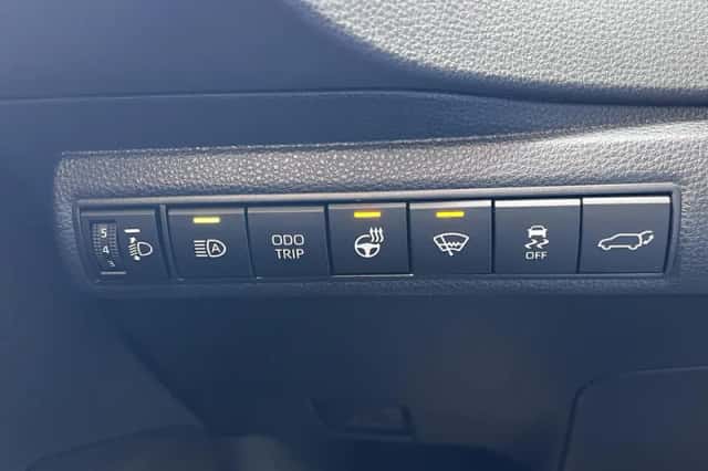 Toyota Corolla (2024) thumbnail 11