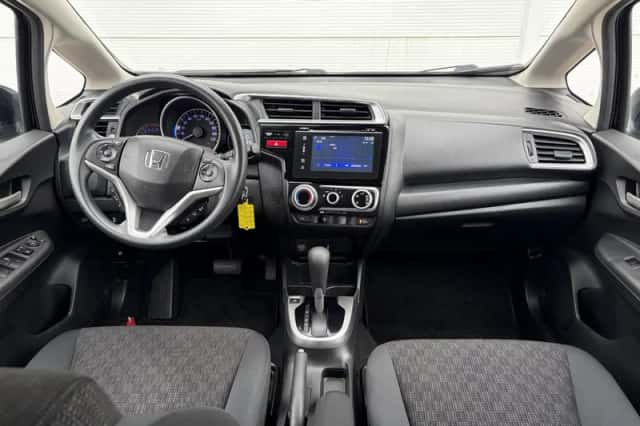Honda Jazz (2016) thumbnail 2