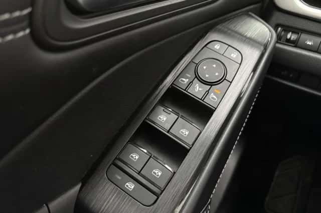 Nissan Qashqai (2023) thumbnail 16