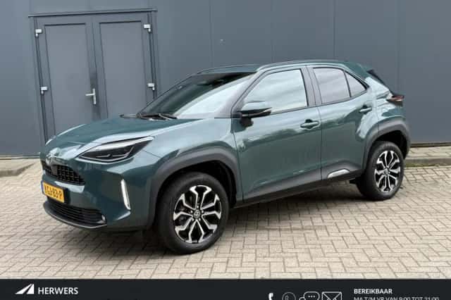 Toyota Yaris Cross (2025) thumbnail 1