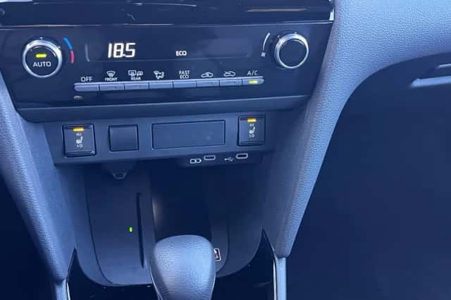 Toyota Yaris Cross (2025) thumbnail 11