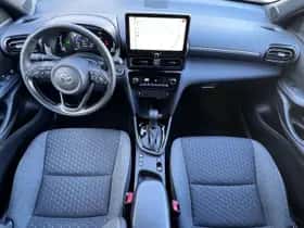 Toyota Yaris Cross (2025) thumbnail 5