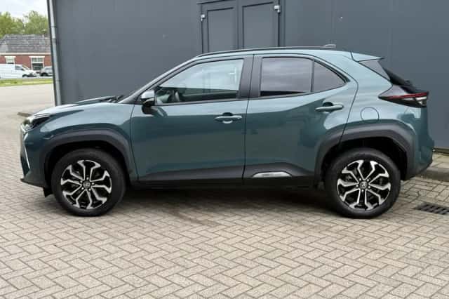 Toyota Yaris Cross (2025) thumbnail 9