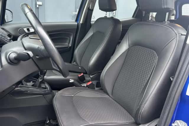 Ford EcoSport (2017) thumbnail 6