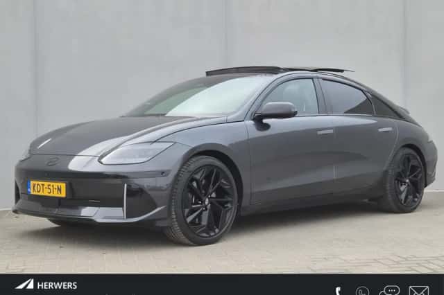 Hyundai Ioniq 6 (2023) thumbnail 1