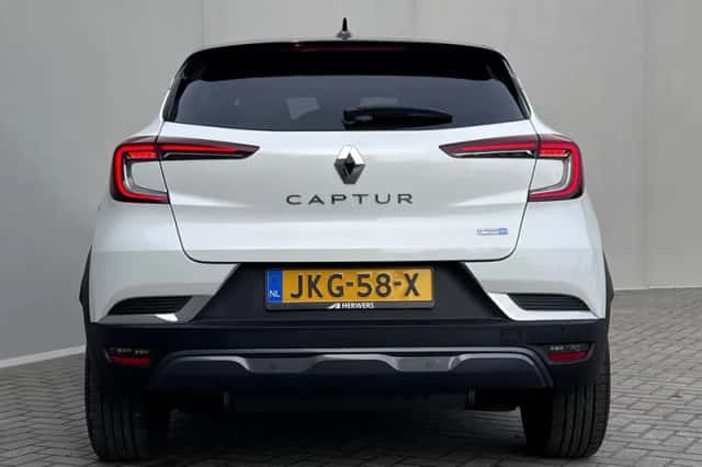 Renault Captur (2021) thumbnail 26