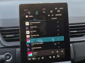Renault Captur (2024) thumbnail 28