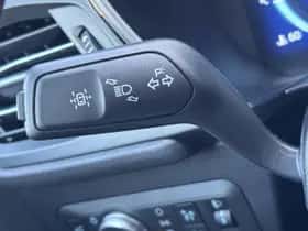 Ford Kuga (2023) thumbnail 36