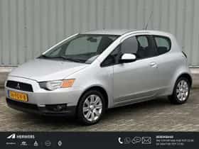 Kia Picanto (2018) thumbnail 3