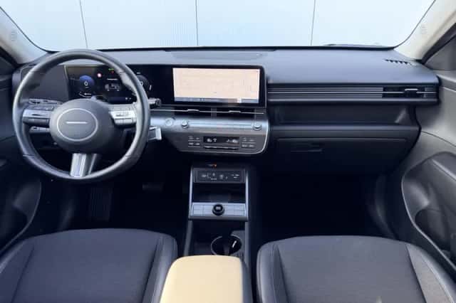 Hyundai Kona (2025) thumbnail 2
