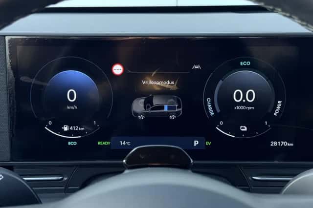 Hyundai Kona (2025) thumbnail 32