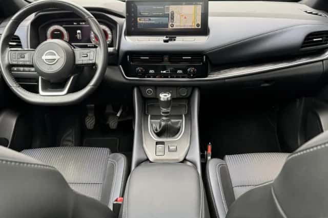Nissan Qashqai (2023) thumbnail 2