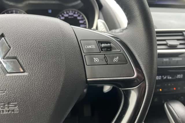 Mitsubishi Eclipse Cross (2019) thumbnail 13