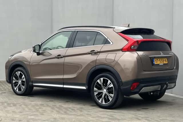 Mitsubishi Eclipse Cross (2019) thumbnail 16