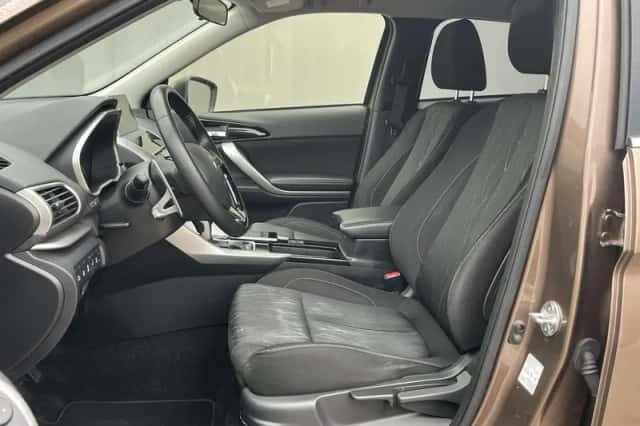 Mitsubishi Eclipse Cross (2019) thumbnail 19