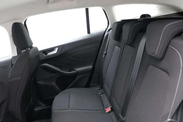 Ford Focus (2019) thumbnail 5